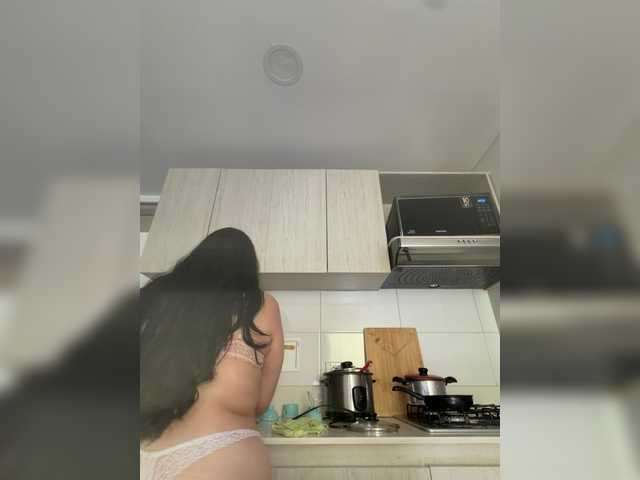 EvanShell1's BongaCams show and profile