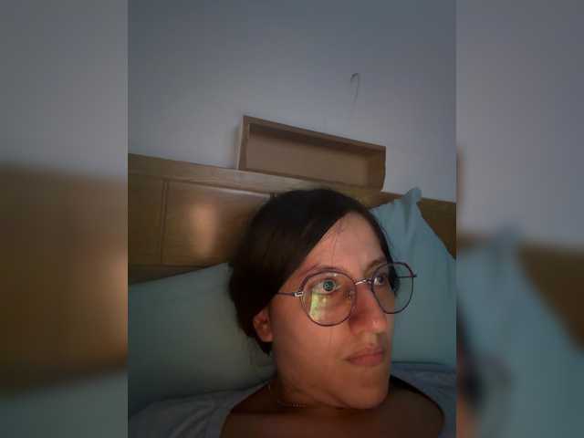 EvanShell1's BongaCams show and profile