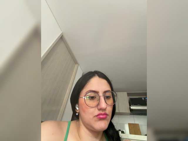 EvanShell1's BongaCams show and profile