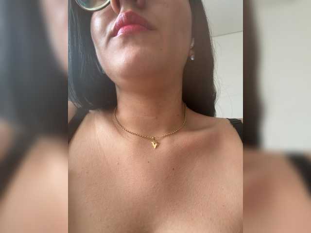 EvanShell1's BongaCams show and profile