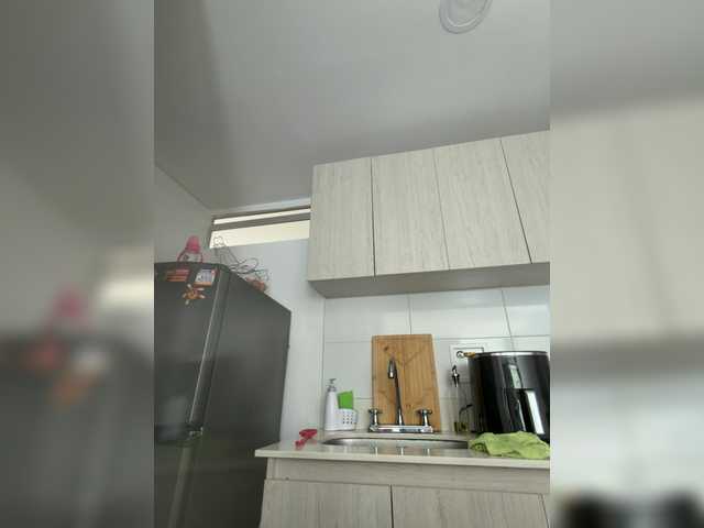 EvanShell1's BongaCams show and profile