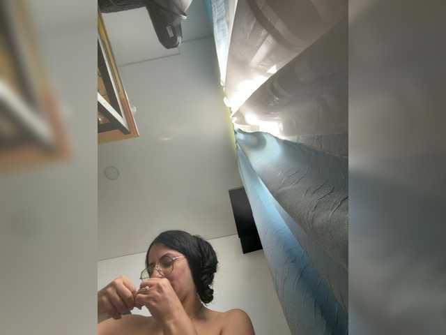 EvanShell1's BongaCams show and profile