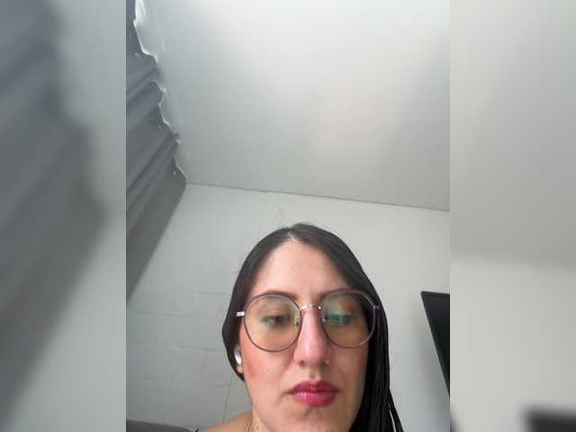 EvanShell1's BongaCams show and profile