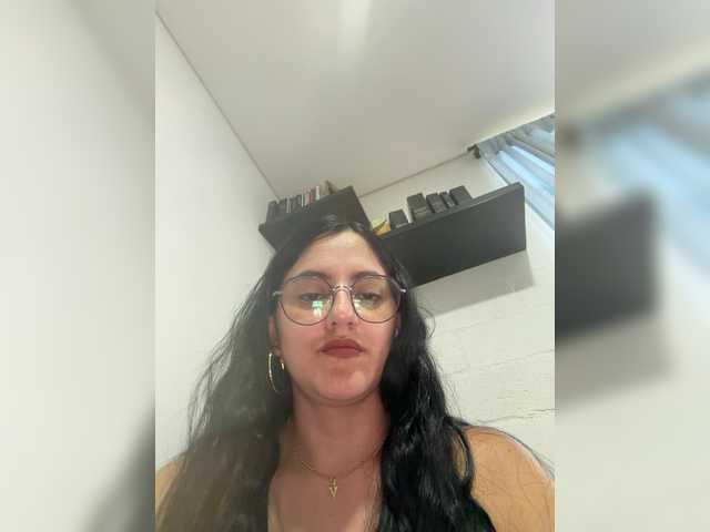 EvanShell1's BongaCams show and profile