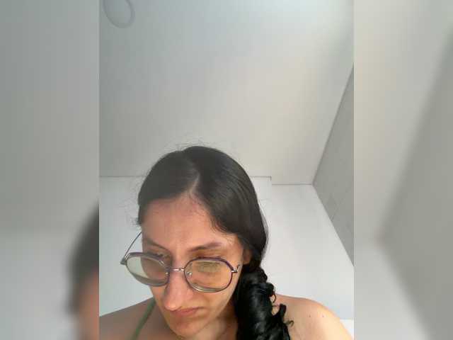 EvanShell1's BongaCams show and profile