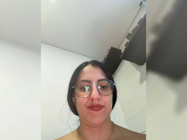 EvanShell1's BongaCams show and profile