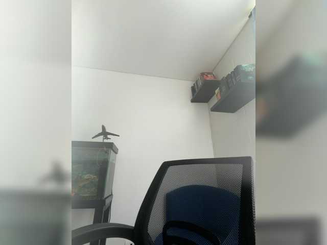 EvanShell1's BongaCams show and profile