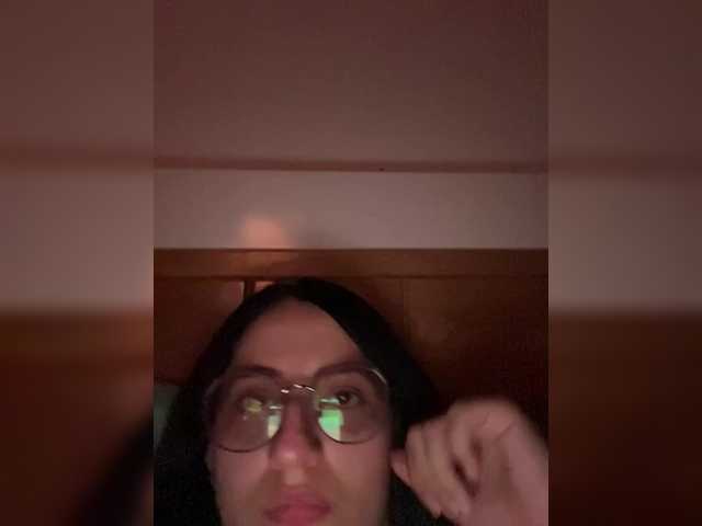 EvanShell1 from BongaCams