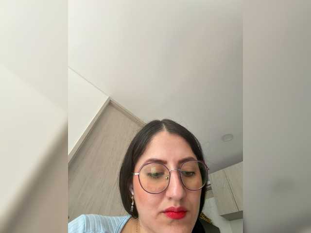 EvanShell1's BongaCams show and profile