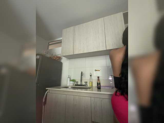 EvanShell1's BongaCams show and profile