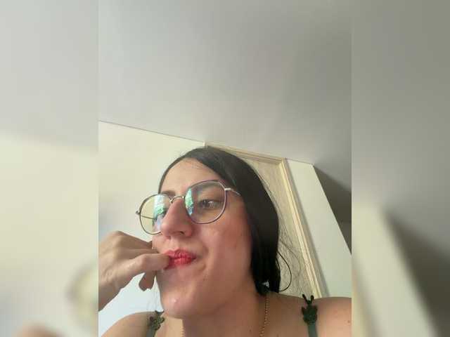 EvanShell1 from BongaCams