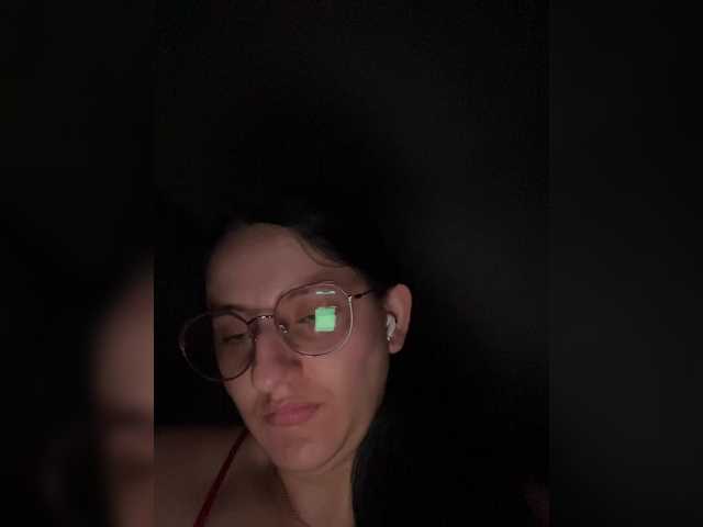 EvanShell1 on BongaCams 