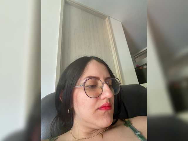 EvanShell1 from BongaCams
