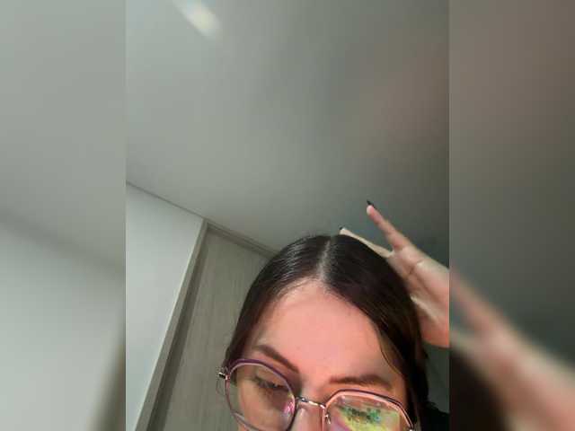 EvanShell1's BongaCams show and profile