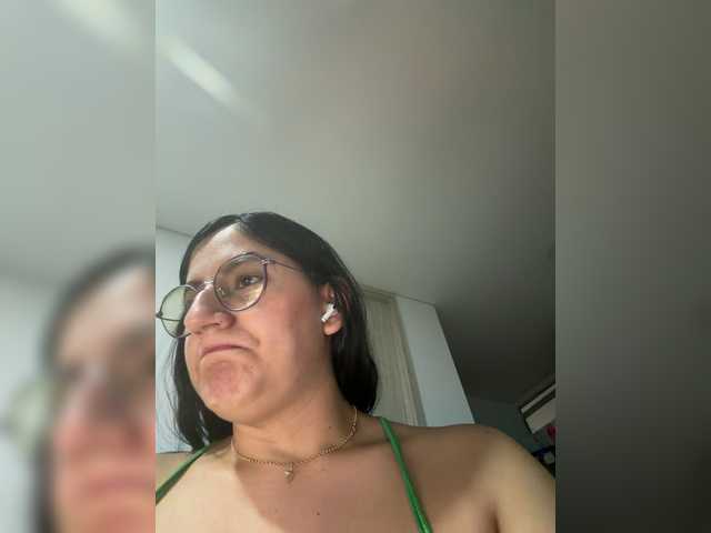 EvanShell1's BongaCams show and profile