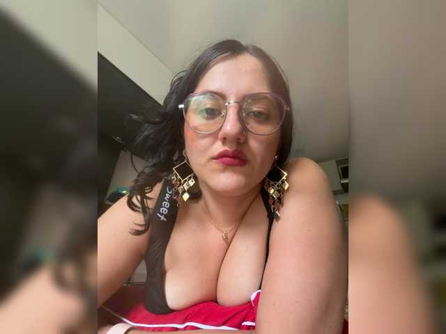 EvanShell1 Live Cam on BongaCams