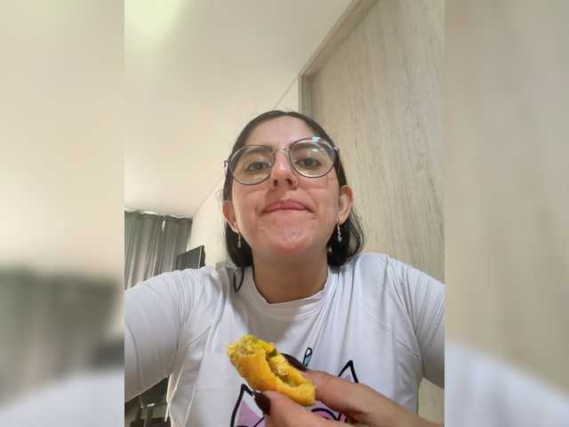 EvanShell1's BongaCams show and profile