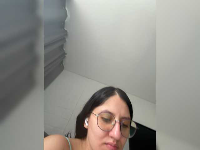 EvanShell1's BongaCams show and profile