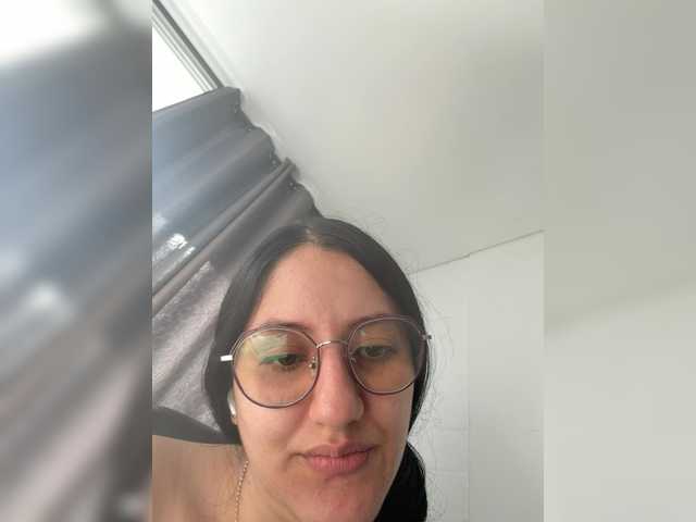 EvanShell1's BongaCams show and profile