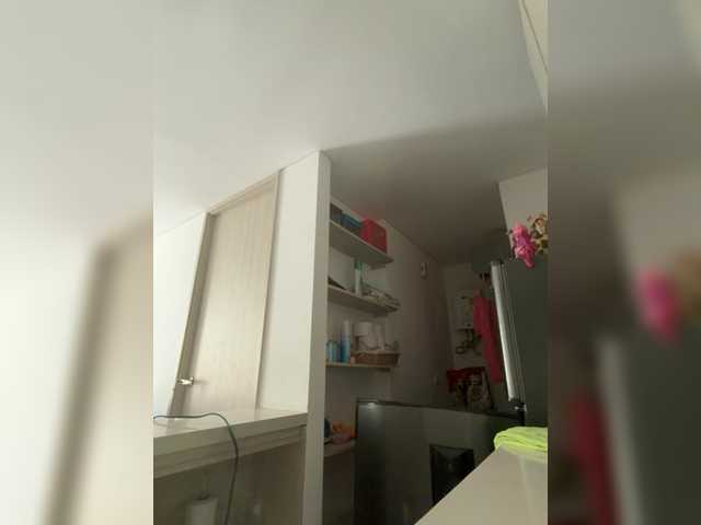 EvanShell1's BongaCams show and profile