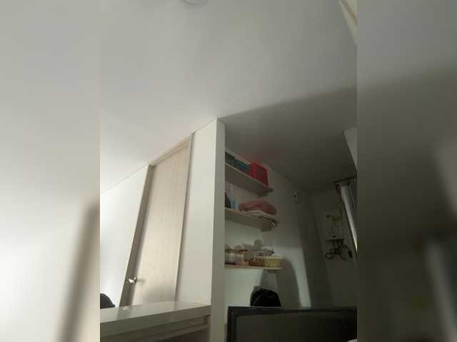 EvanShell1's BongaCams show and profile