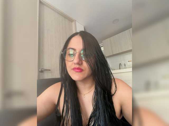 EvanShell1's BongaCams show and profile