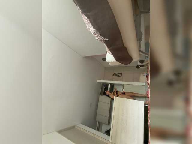 EvanShell1's BongaCams show and profile