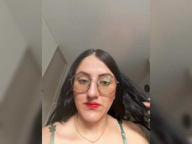 EvanShell1's BongaCams show and profile