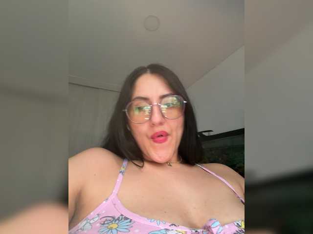 EvanShell1's BongaCams show and profile