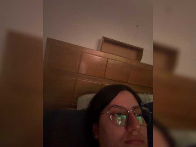 EvanShell1's BongaCams show and profile