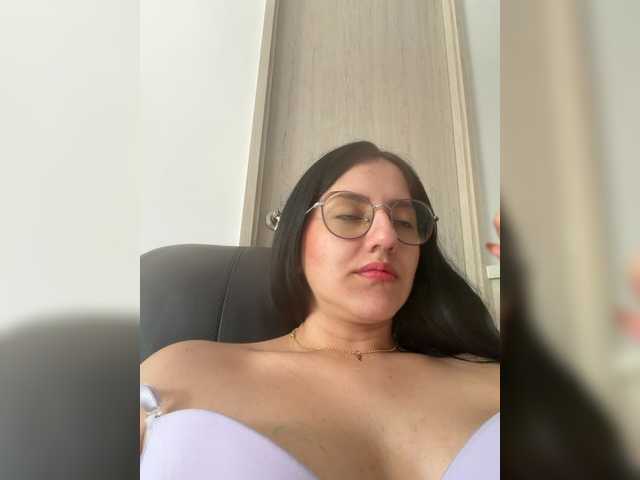 EvanShell1's BongaCams show and profile