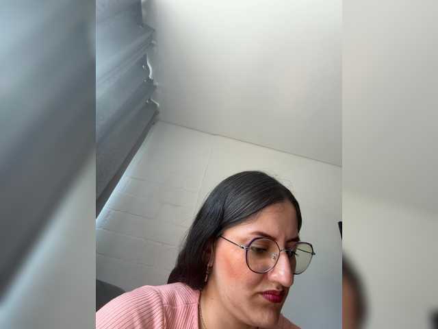 EvanShell1's BongaCams show and profile