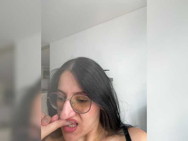 EvanShell1's BongaCams show and profile