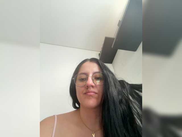 EvanShell1's BongaCams show and profile