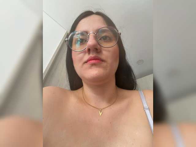 EvanShell1's BongaCams show and profile