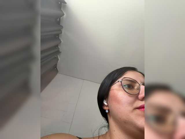 EvanShell1's BongaCams show and profile