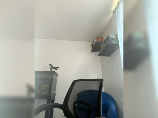 EvanShell1's BongaCams show and profile