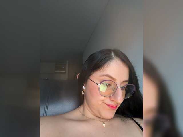 EvanShell1's BongaCams show and profile