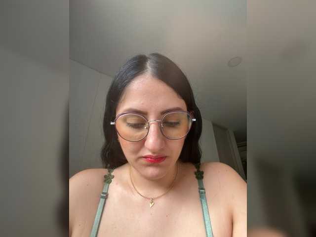 EvanShell1's BongaCams show and profile