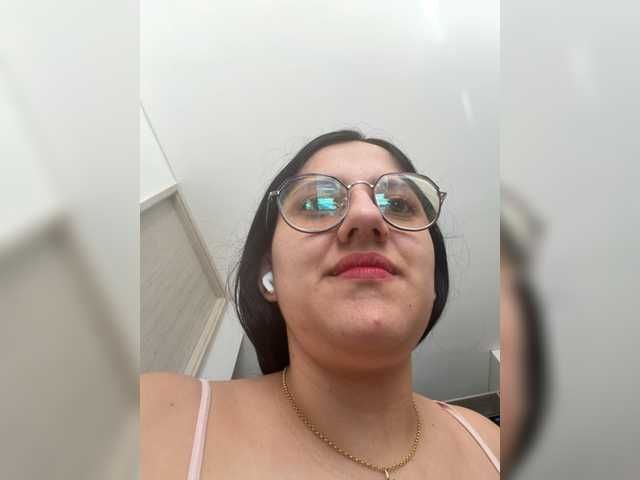 EvanShell1's BongaCams show and profile