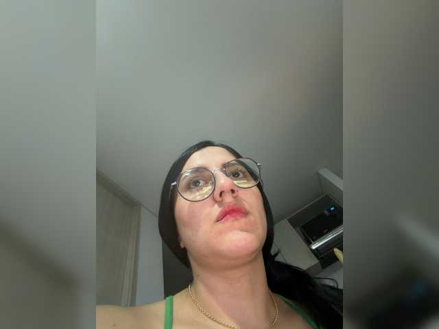 EvanShell1's BongaCams show and profile