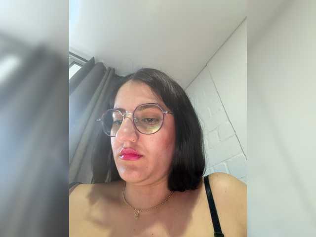 EvanShell1's BongaCams show and profile