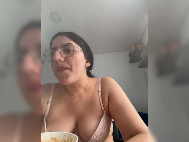 EvanShell1's BongaCams show and profile