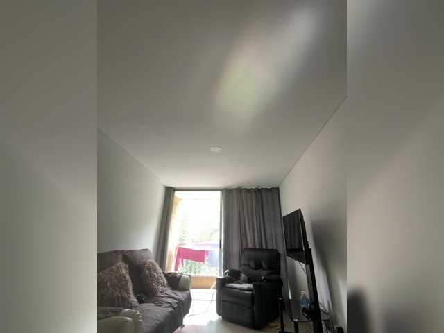 EvanShell1's BongaCams show and profile