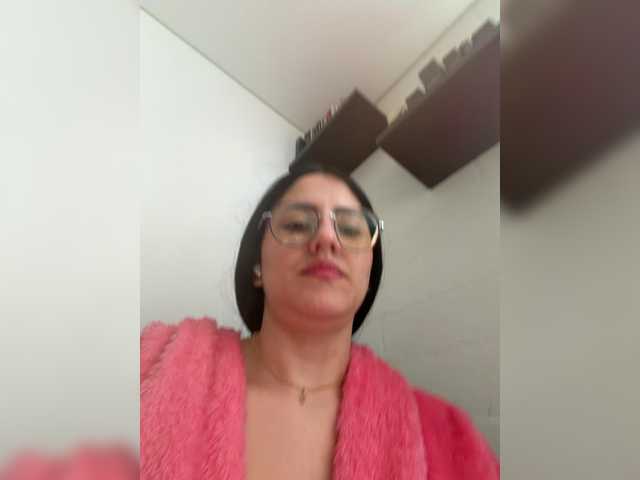 EvanShell1's BongaCams show and profile