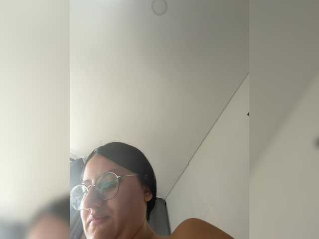 EvanShell1's BongaCams show and profile