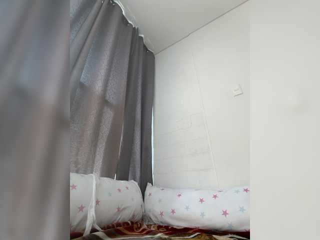 EvanShell1's BongaCams show and profile