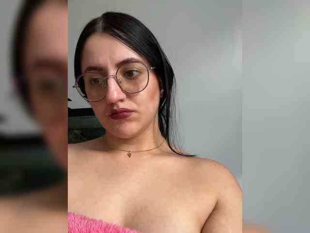 EvanShell1's webcam live show