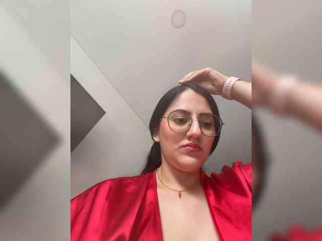 EvanShell1 Live Webcam on BongaCams