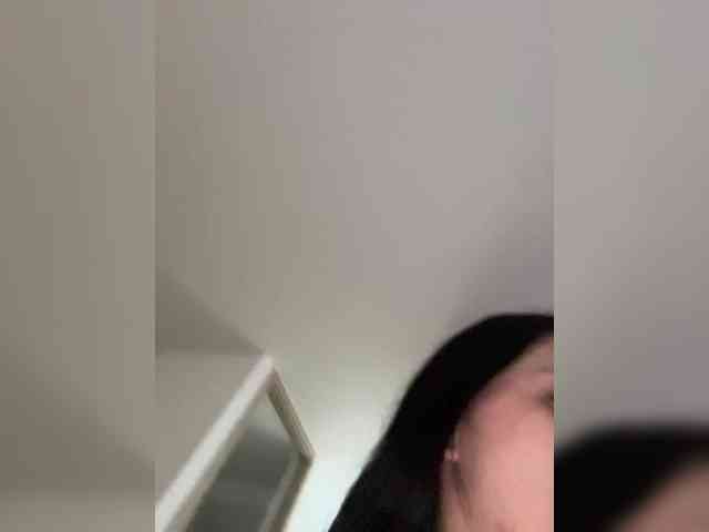 EvanShell1 webcam